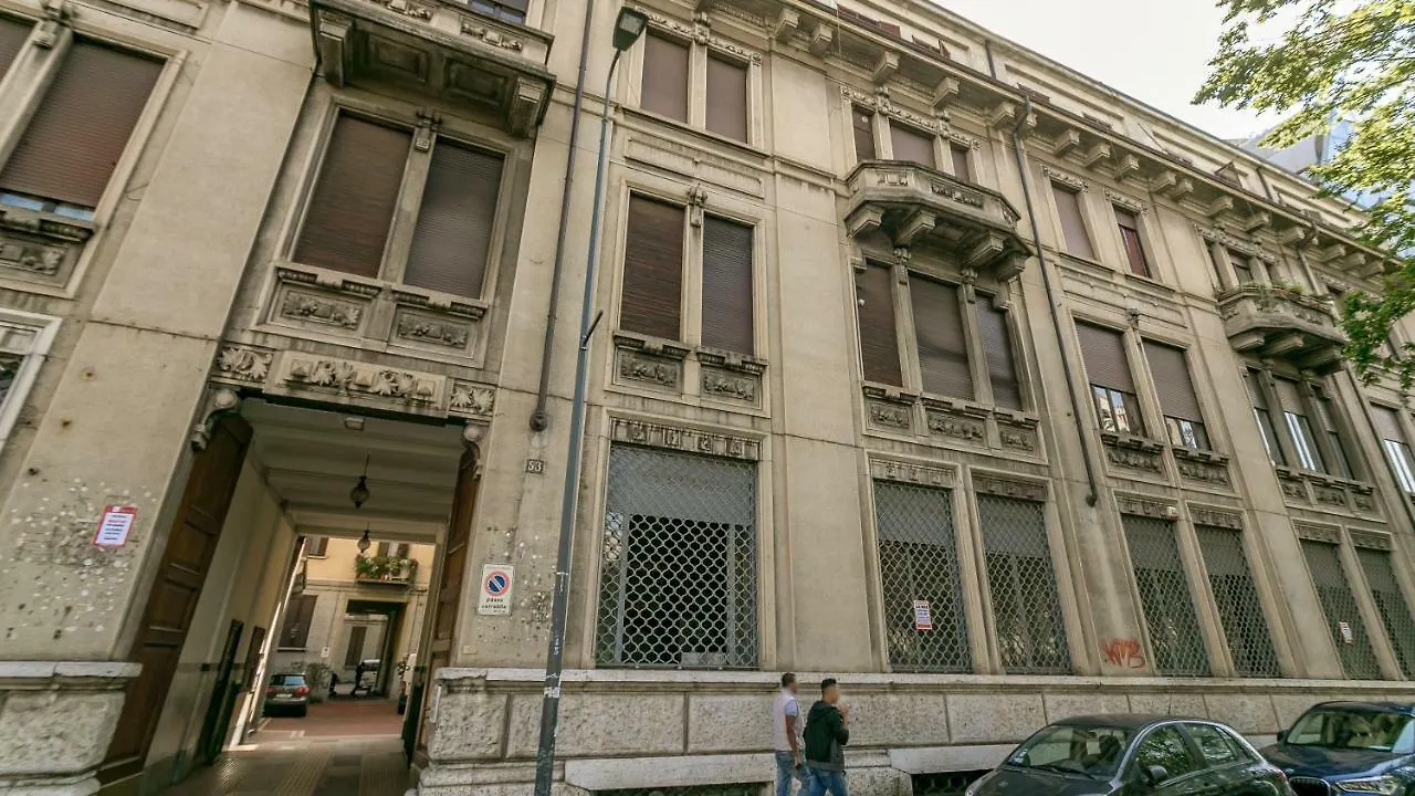Spazio Isola- Free Wifi Milan 0*,  Italy
