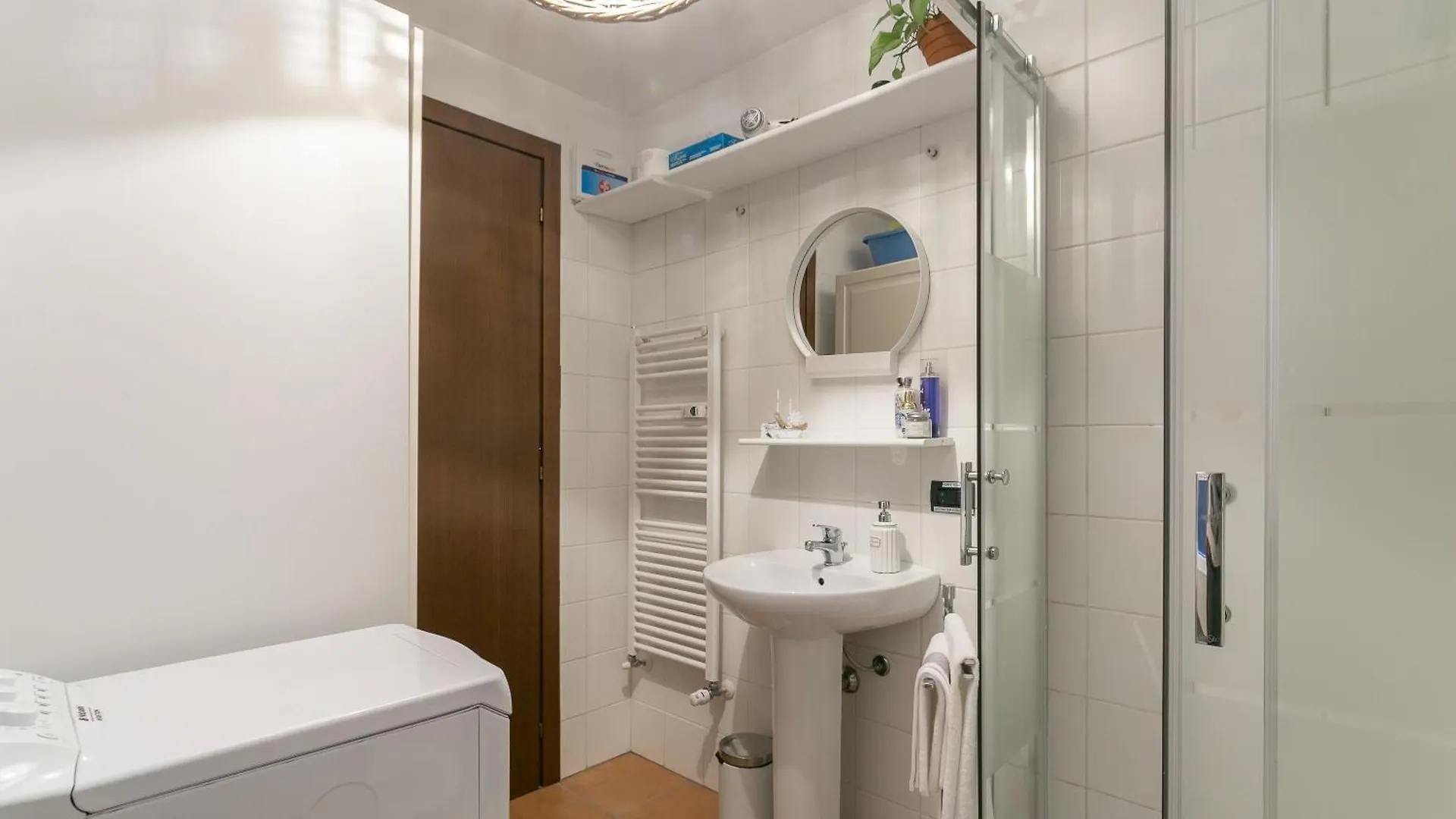 Spazio Isola- Free Wifi Apartment Milan 0*,